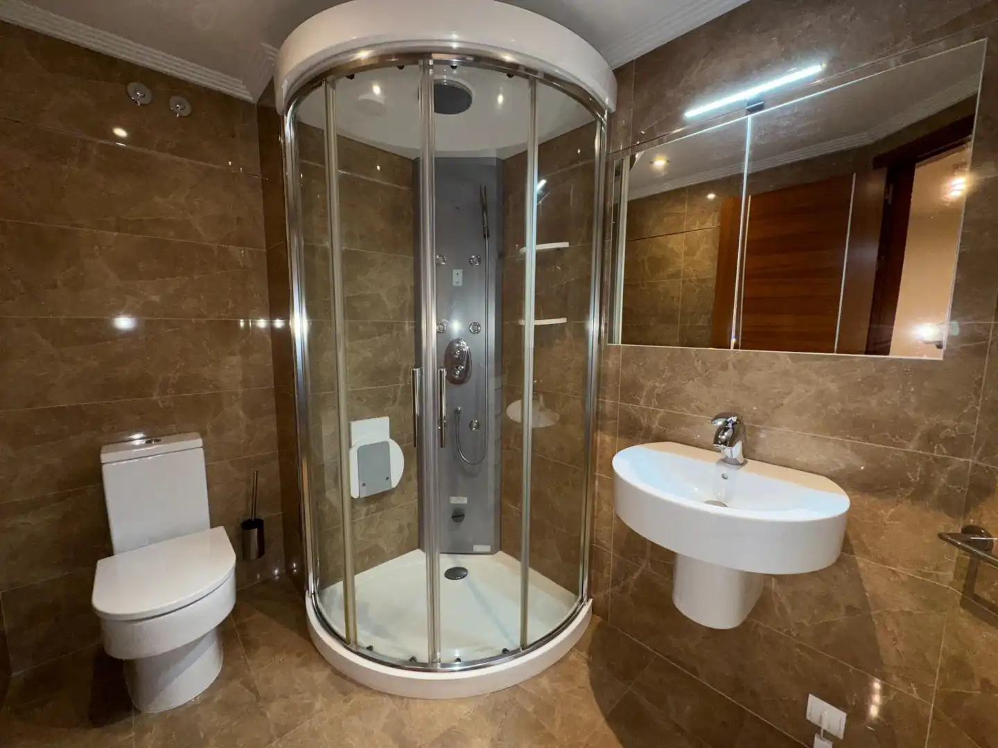 Bathroom of Flat for sale in Ponferrada  with Heating, Storage room and Furnished