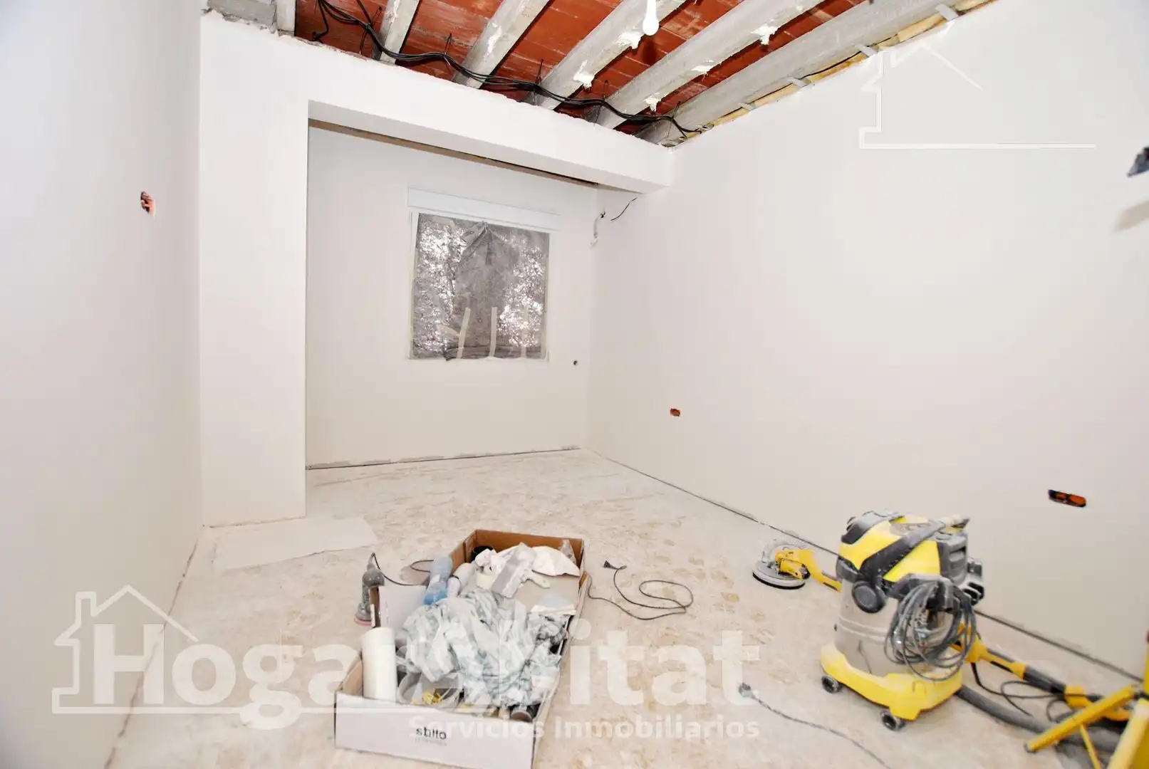 Wohnung zum Verkauf in Gandia mit Klimaanlage, Heizung und Balkon