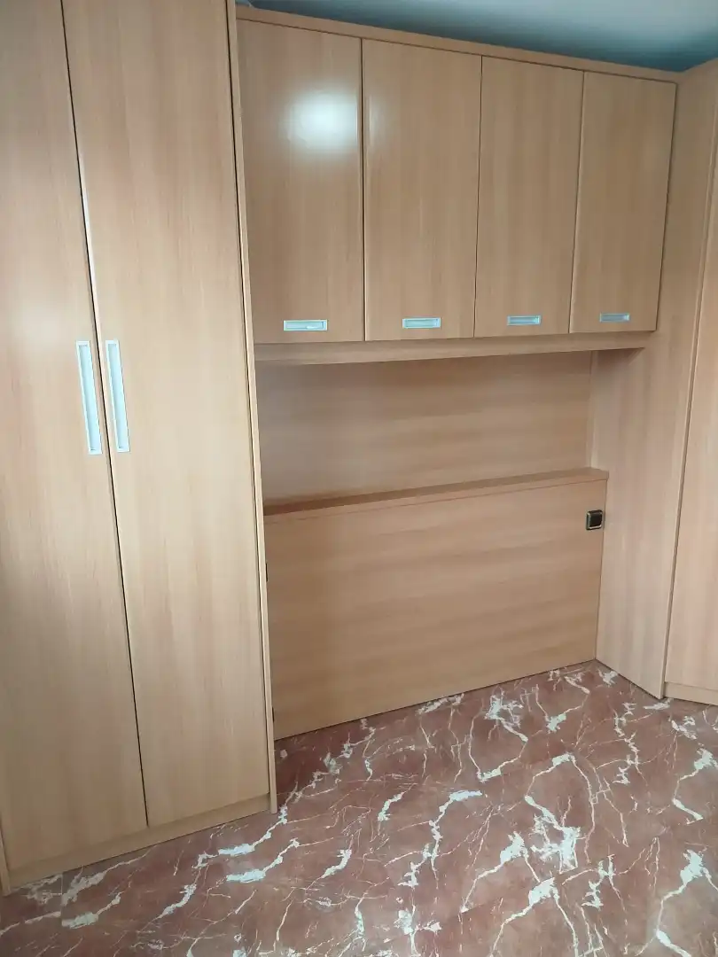 Habitación de Piso en venta en Badalona con Aire acondicionado, Amueblado y Horno
