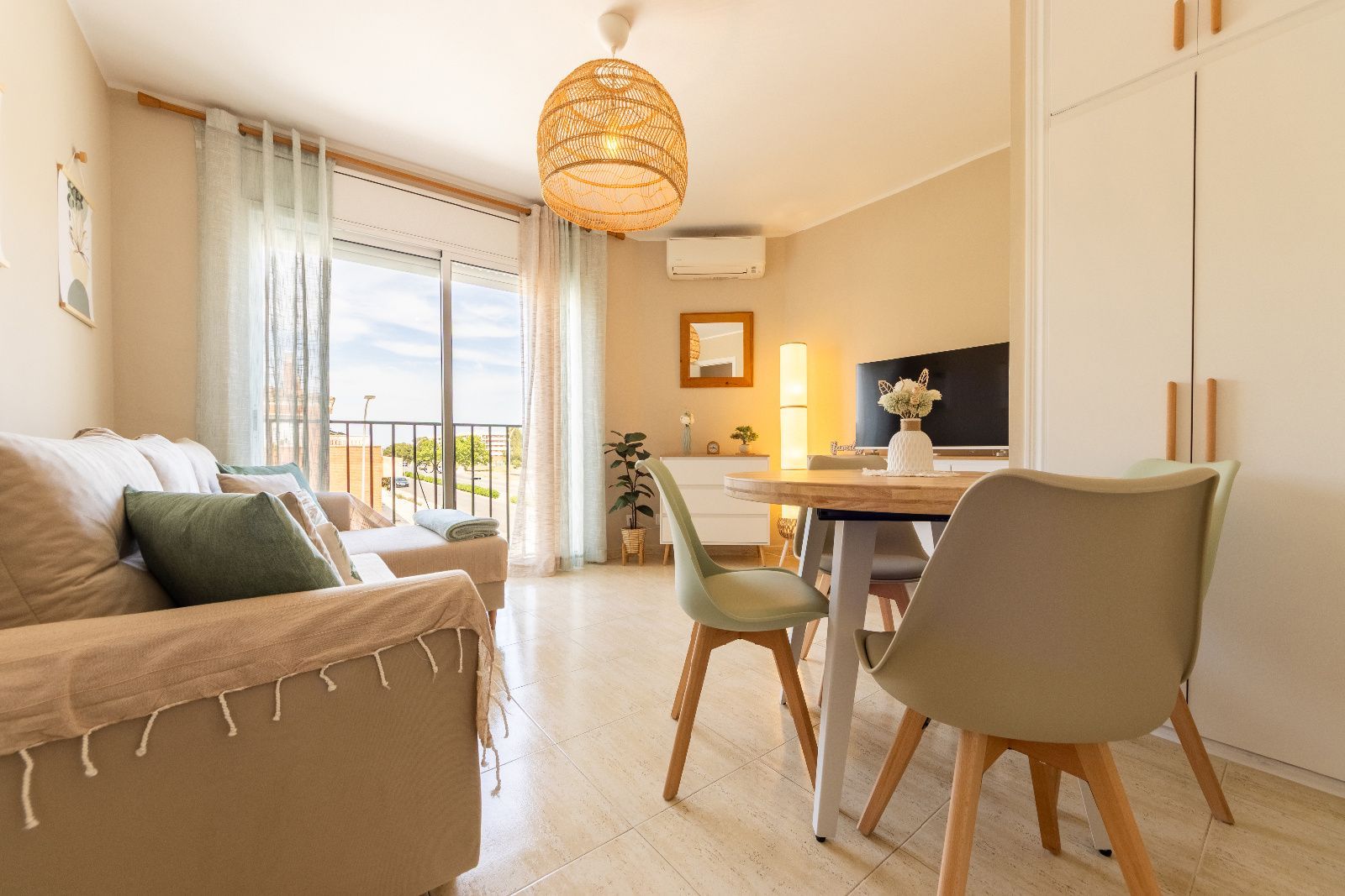 Living room of Flat for sale in Mont-roig del Camp  with Air Conditioner, Heating and Swimming Pool