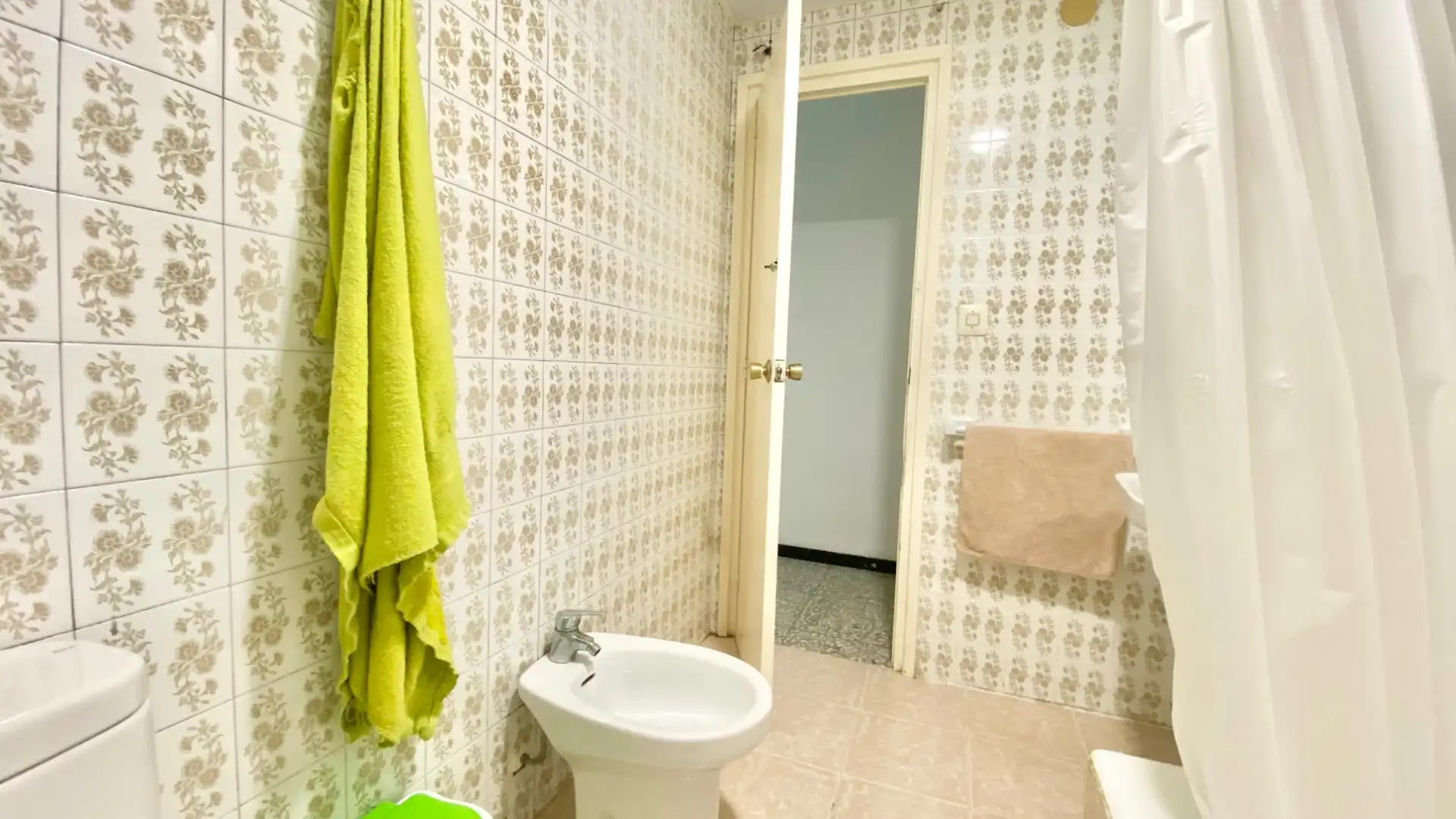 Bany de Apartament de lloguer en Florida - Ciudad de Asís
