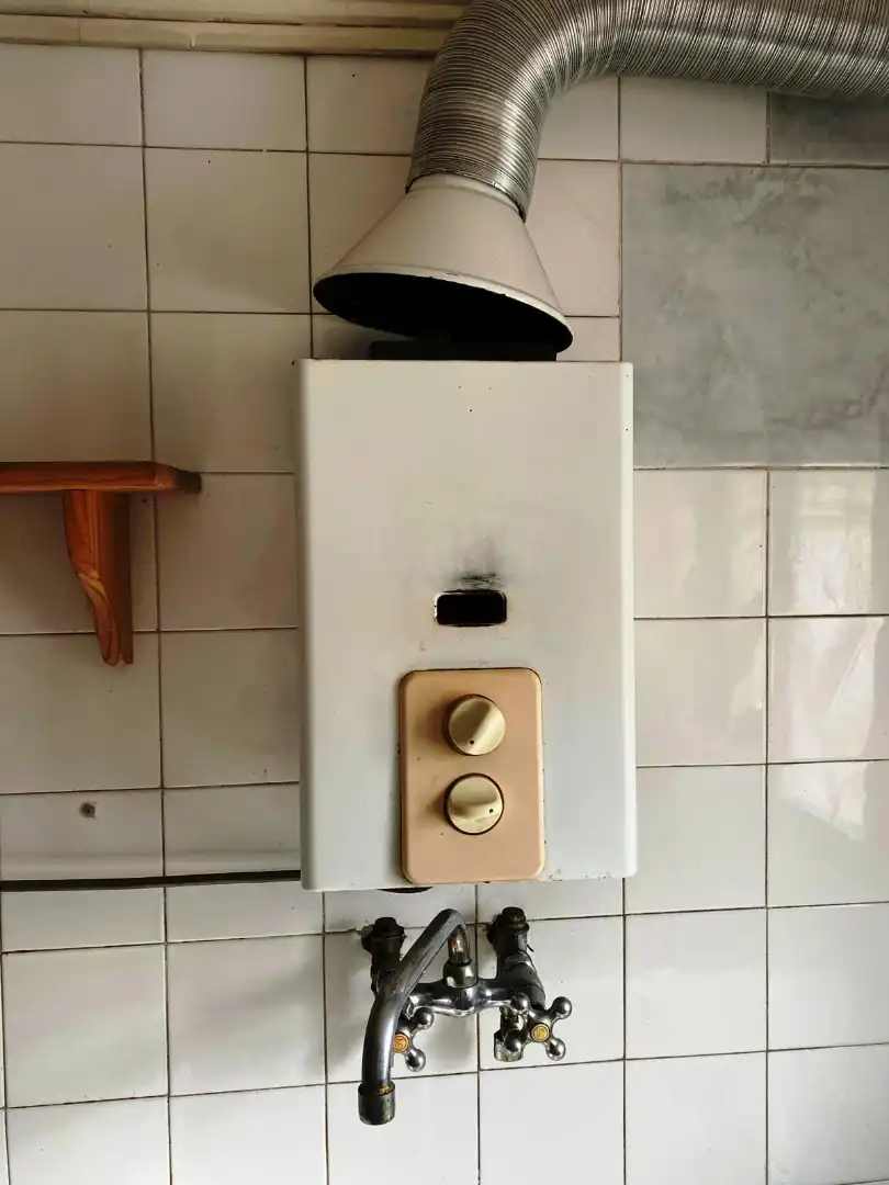 Baño de Local en venta en Gijón  con Amueblado y Alarma