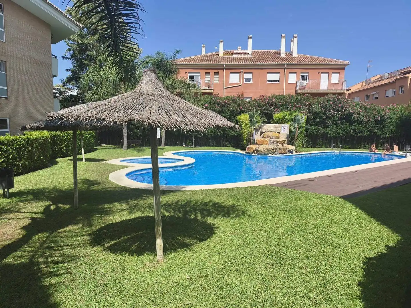 Appartement compact avec piscine à vendre à Montañar - El Arenal