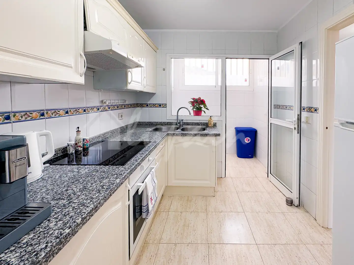 Cuina de Apartament en venda en Adeje amb Calefacció