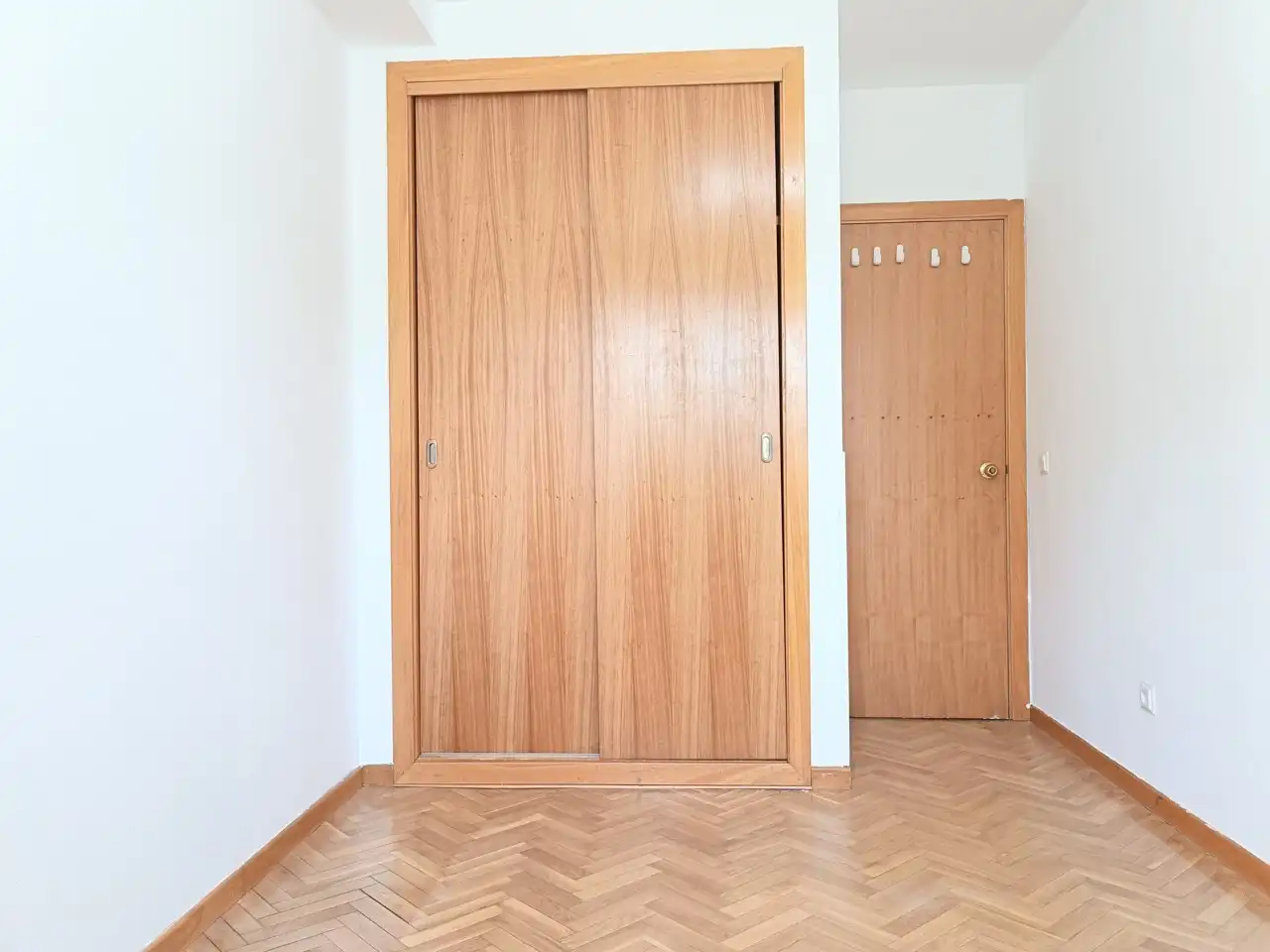 Flat for rent in Madrid  with Heating, Parquet flooring and Terrace