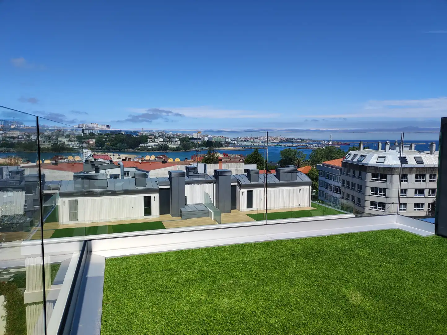Duplex avec terrasse à louer à Avenida Ernesto Che Guevara, imagen 32