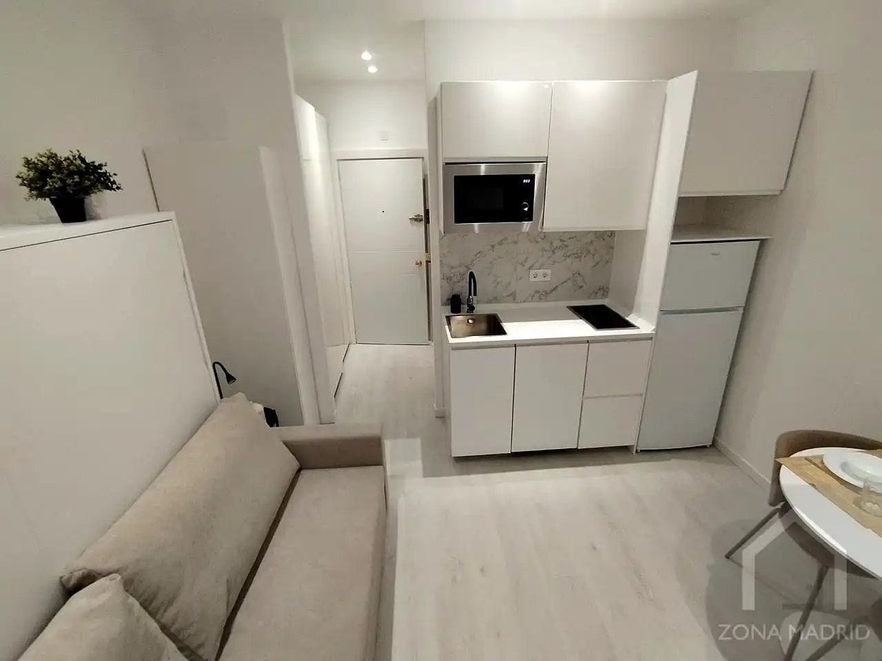 Wohnung zur Miete in De Montesa, Lista