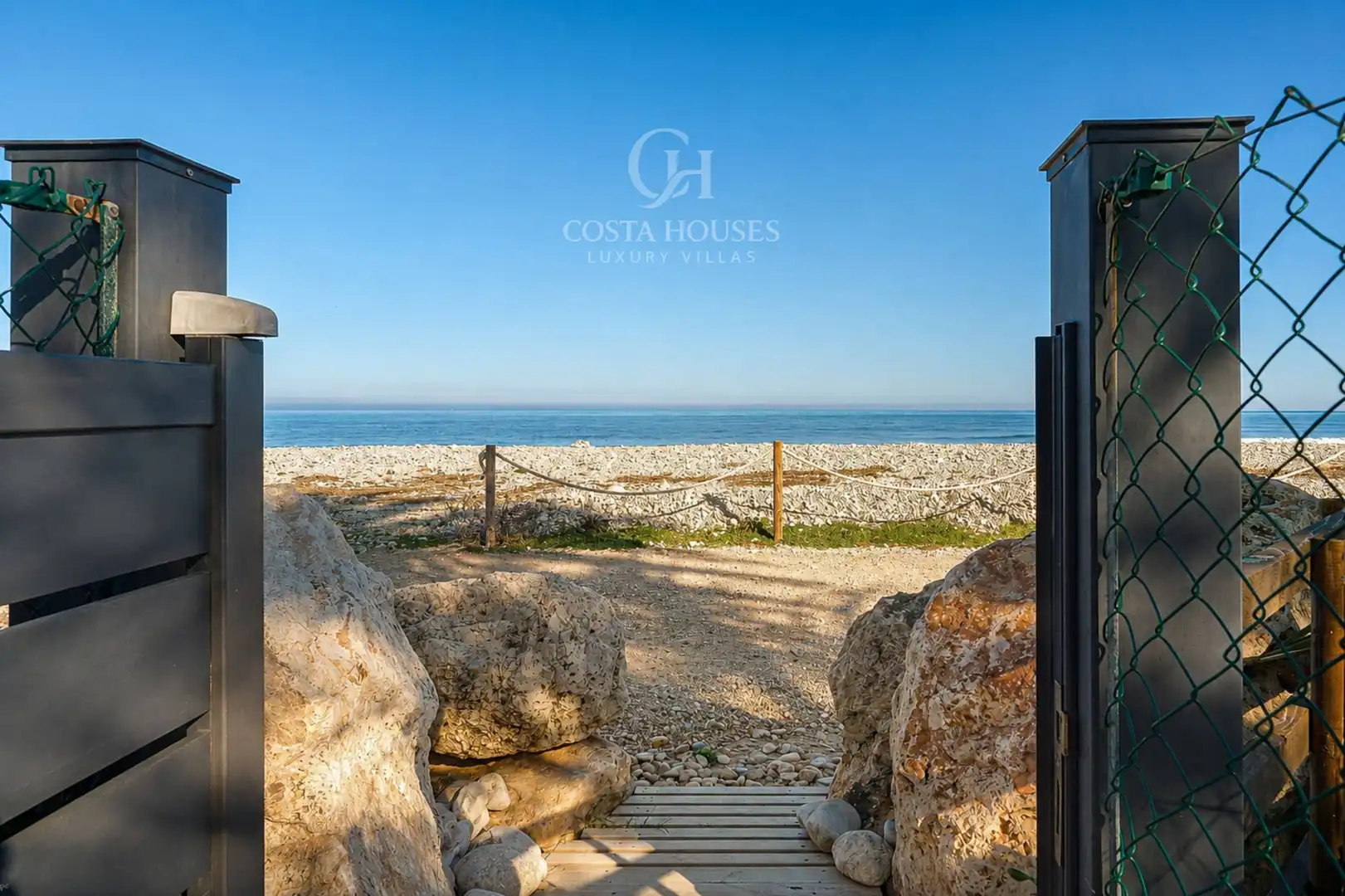 Vista exterior de Casa o chalet en venta en Els Poblets con Aire acondicionado, Calefacción y Jardín privado