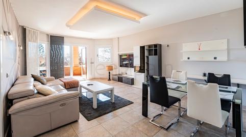 Foto 4 de Apartament de lloguer a Avenida Retamar de, Los Nadales - Tio Charles, Benalmádena