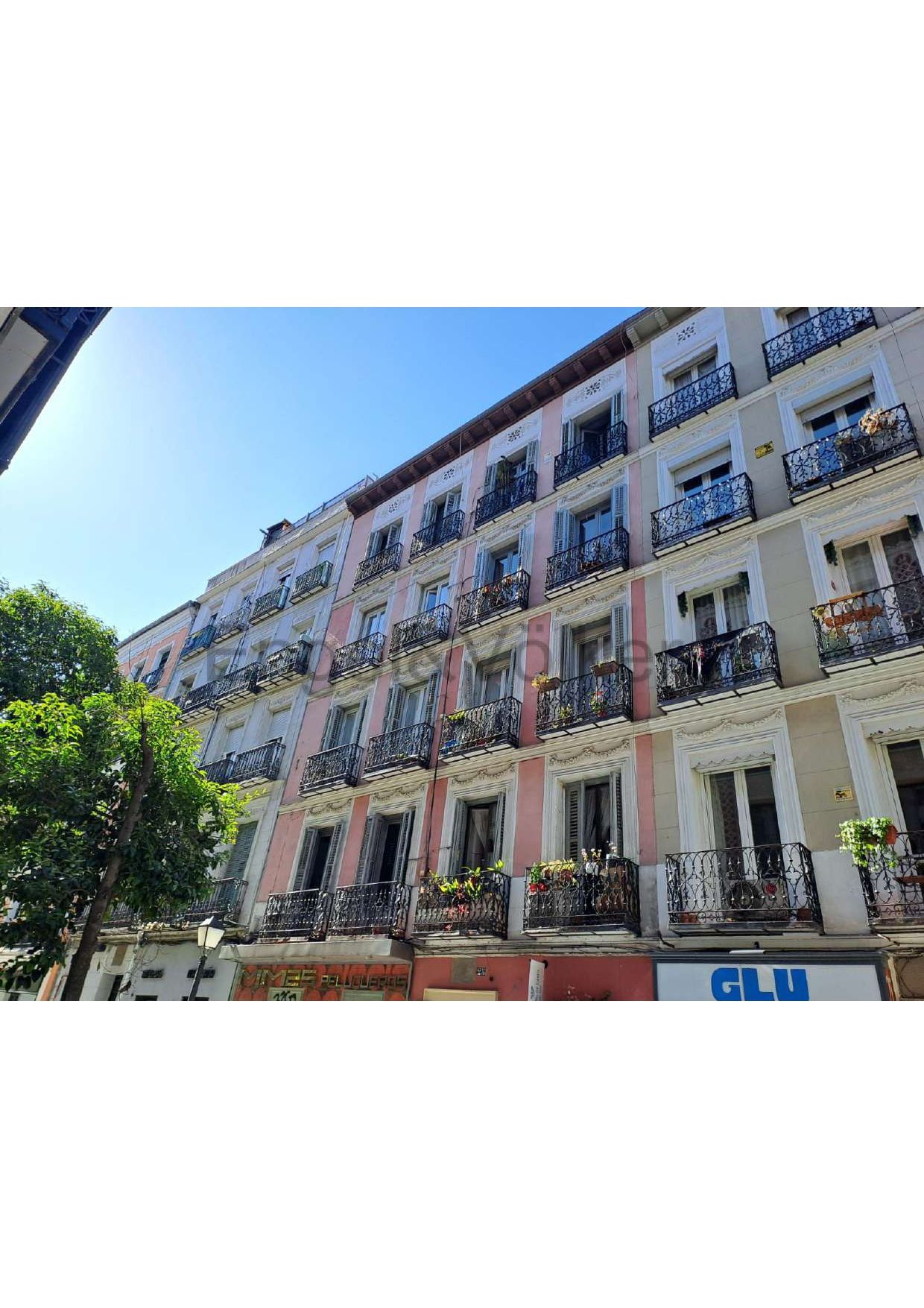 Exterior view of Apartment for sale in  Madrid Capital  with Air Conditioner and Heating
