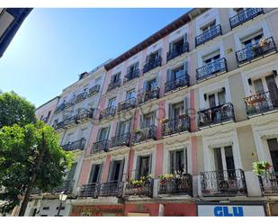 Exterior view of Apartment for sale in  Madrid Capital  with Air Conditioner and Heating