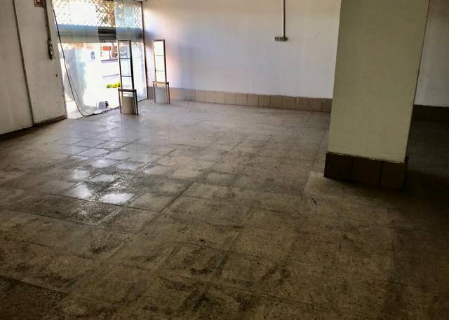 Local comercial en Venta en d'Alfons XIII en Sant Roc