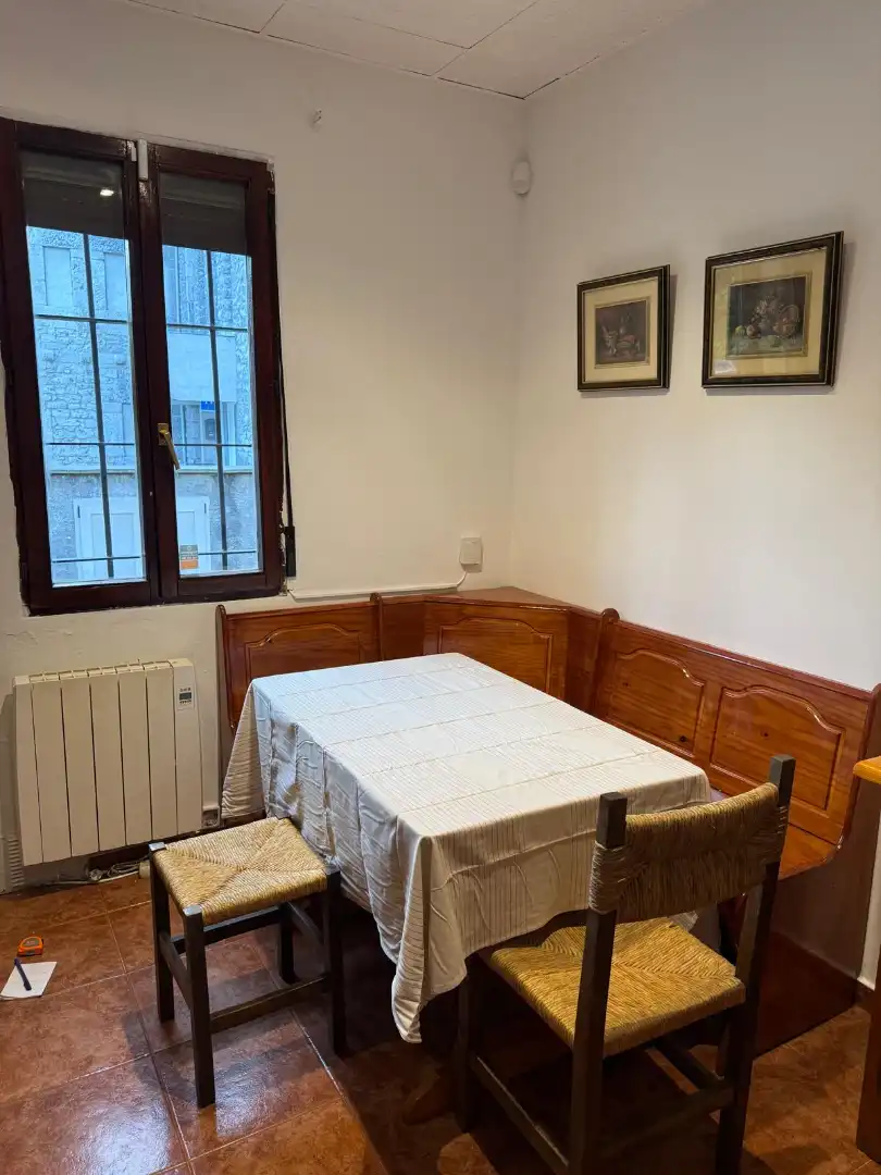 Dining room of Flat for rent in Colunga  with Heating, Furnished and Oven