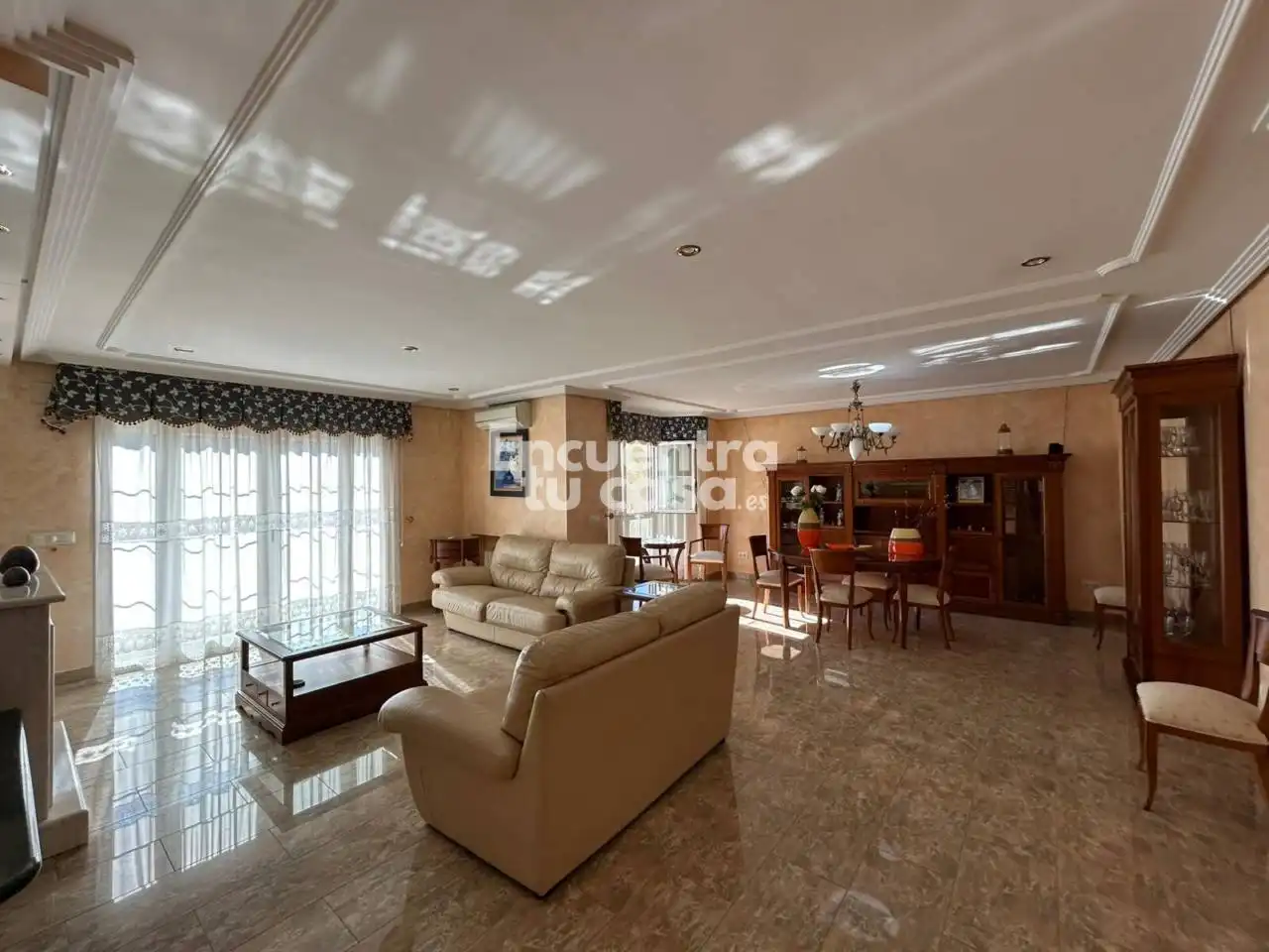 Living room of Detached homes for sale in L'Alfàs del Pi  with Air Conditioner, Heating and Private garden