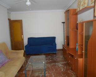 Living room of Flat to rent in Puertollano  with Air Conditioner and Terrace