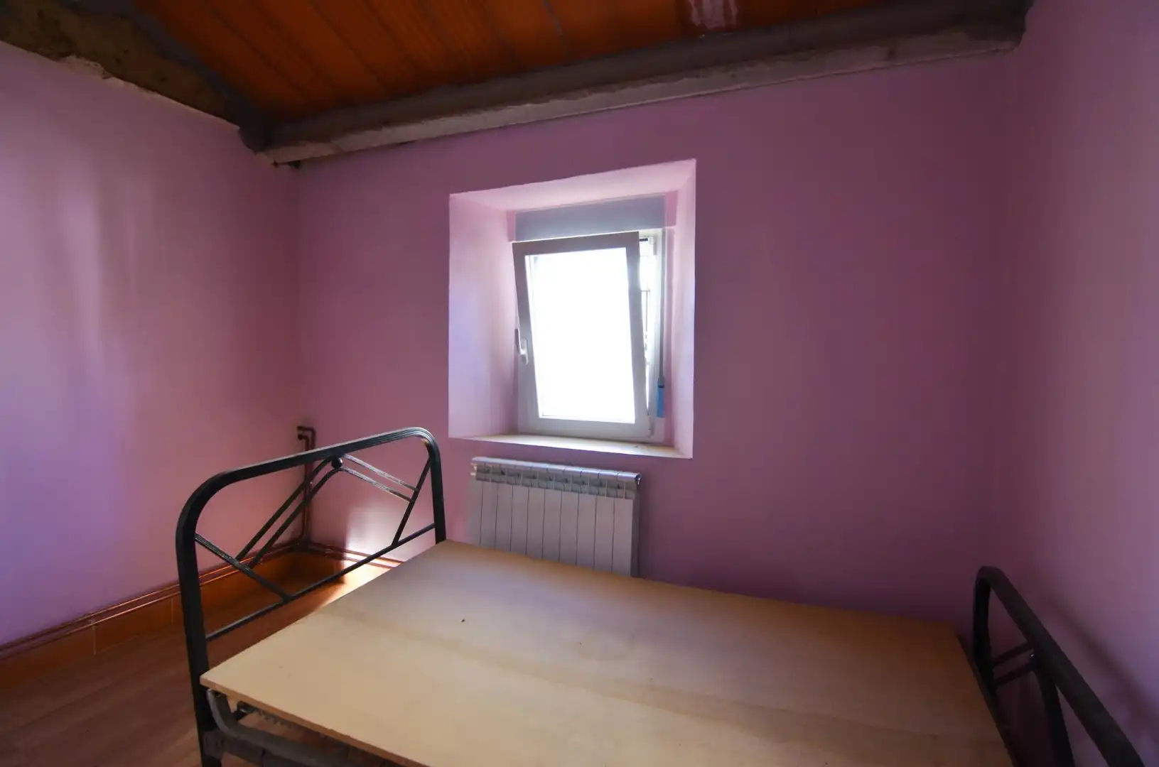 Houses for sale in Frades de la Sierra
