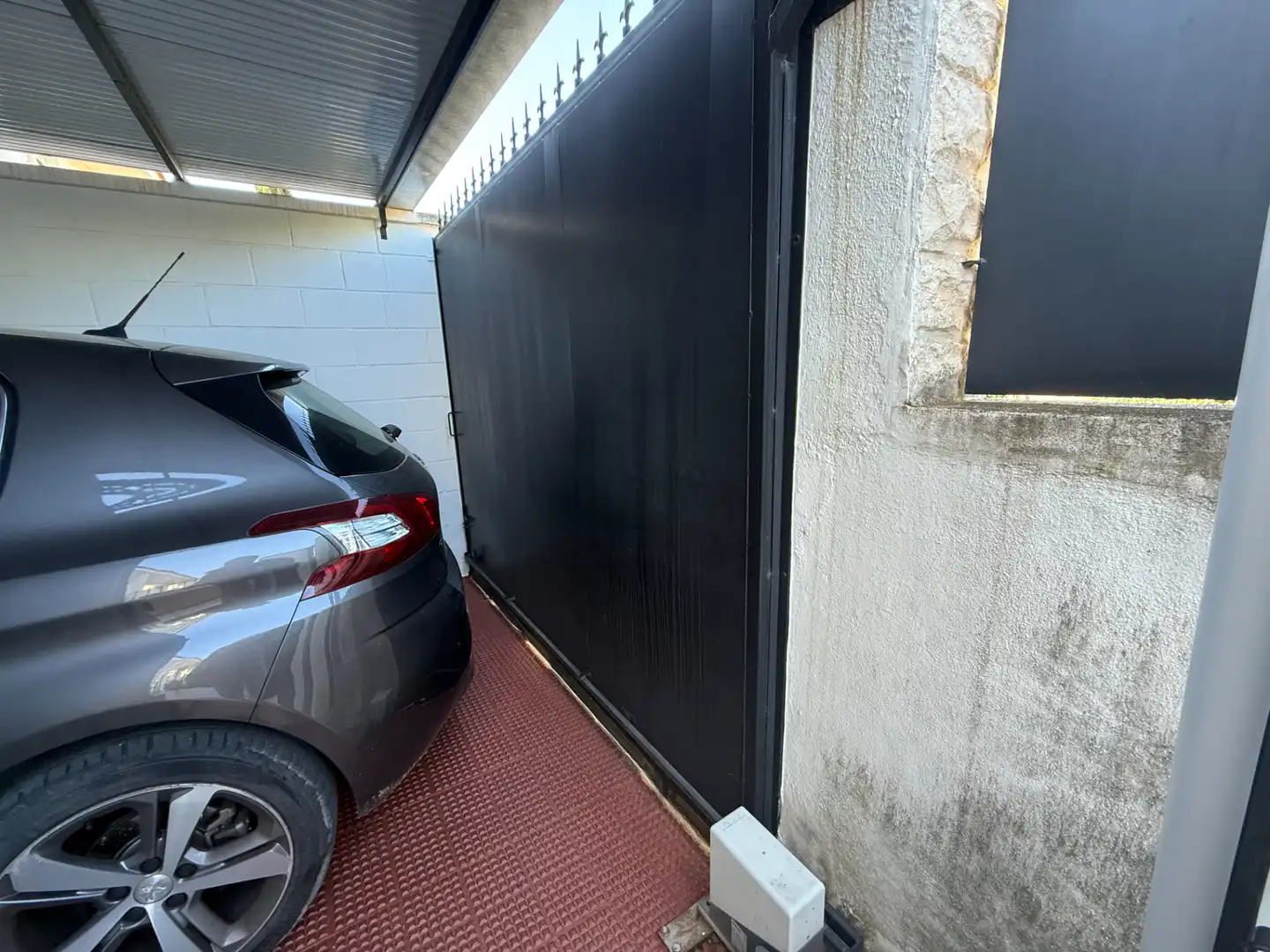 Parking of Detached homes for sale in Ciudad Real  with Air Conditioner, Heating and Private garden