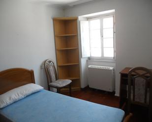 Bedroom of Flat to rent in Santiago de Compostela   with Heating, Furnished and Oven