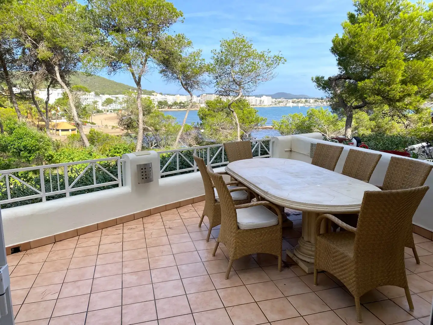 Terraza de Casa adosada en venta en Santa Eulària des Riu con Aire acondicionado, Calefacción y Jardín privado