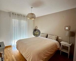 Bedroom of Flat to rent in  Granada Capital  with Air Conditioner and Balcony