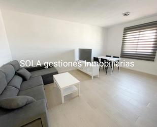 Living room of Flat for sale in Torreperogil  with Air Conditioner, Furnished and Oven