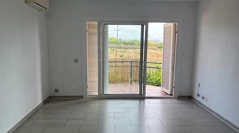 Foto 2 de Pis en venda a Avinguda del Maresme, Cinc Sènies, Barcelona