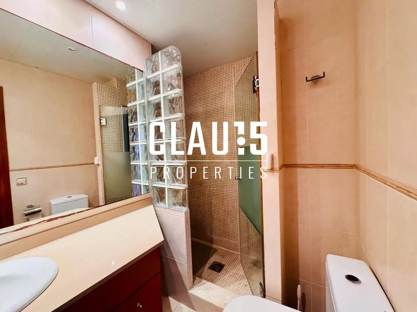 Baño de Piso en venta en Canet de Mar con Aire acondicionado y Balcón