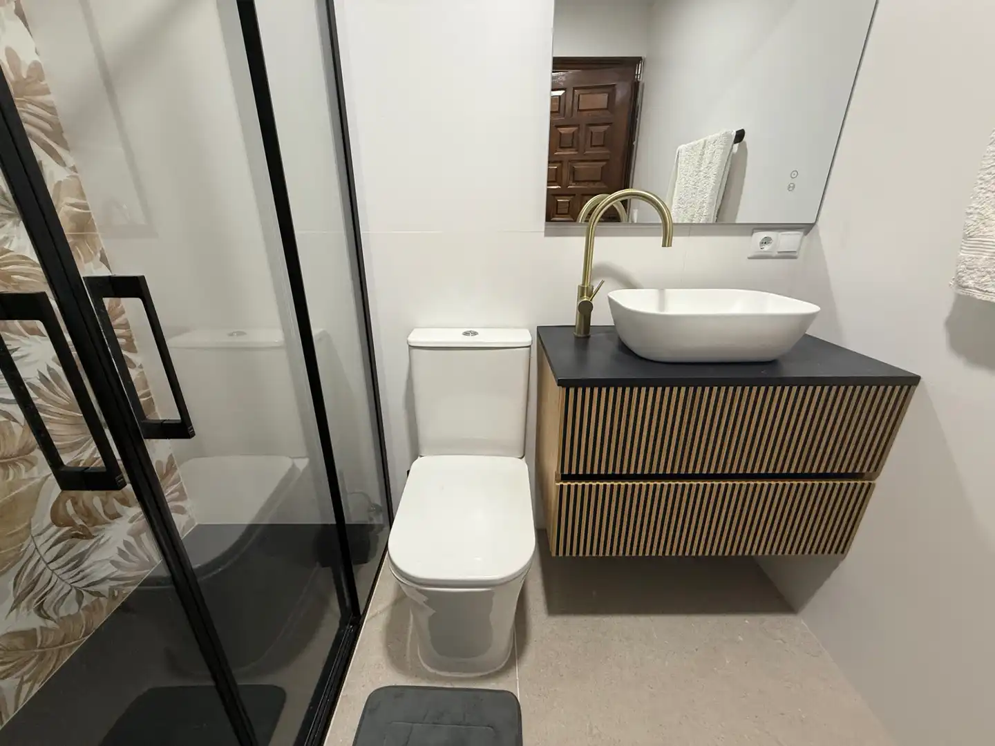 Baño de Planta baja en venta en Dénia con Amueblado y Piscina comunitaria