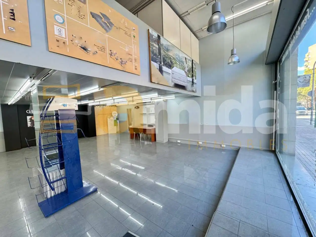 Business premises to rent in Centre - Sant Oleguer, imagen 8