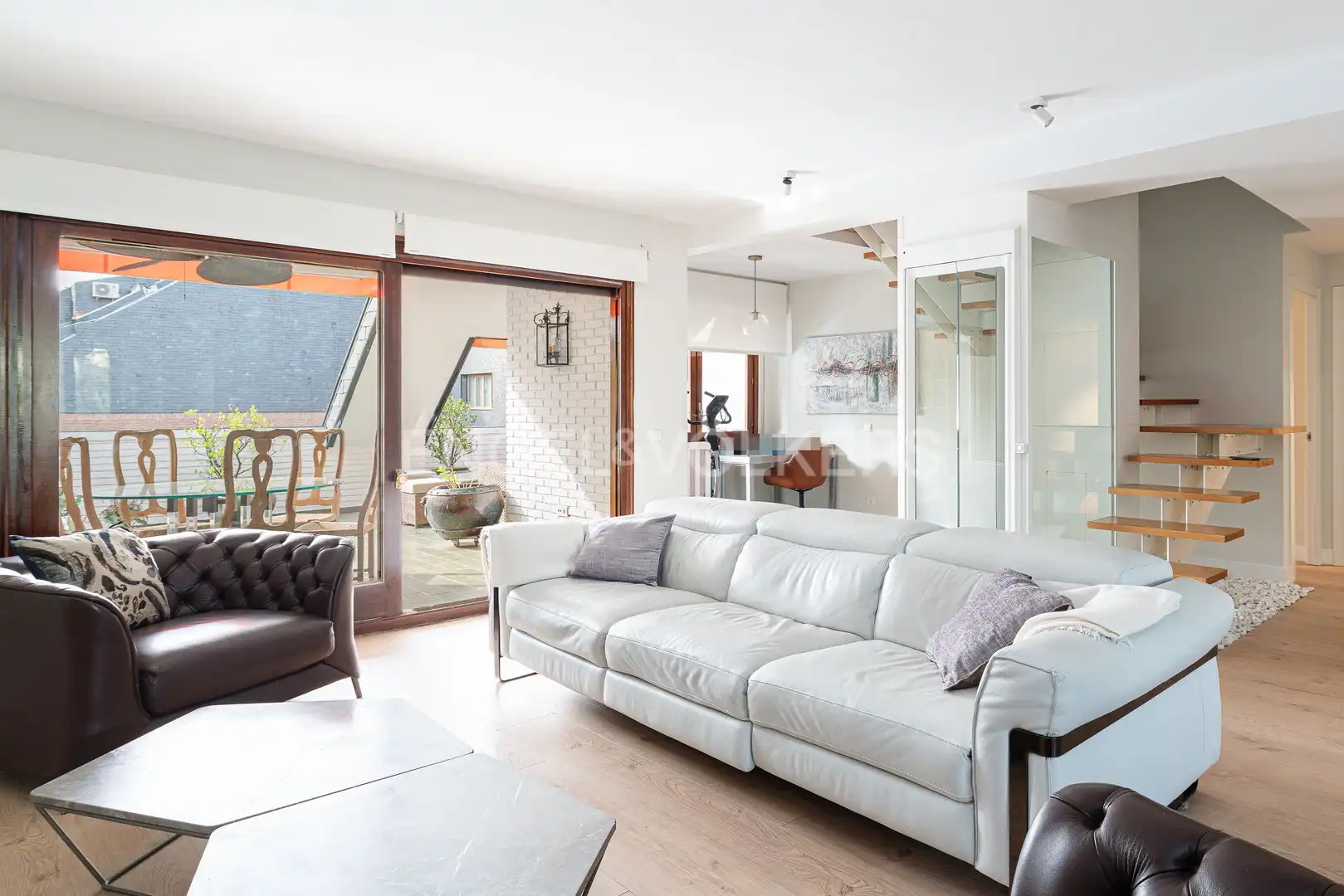 Living room of Attic for sale in Las Rozas de Madrid  with Air Conditioner, Heating and Terrace