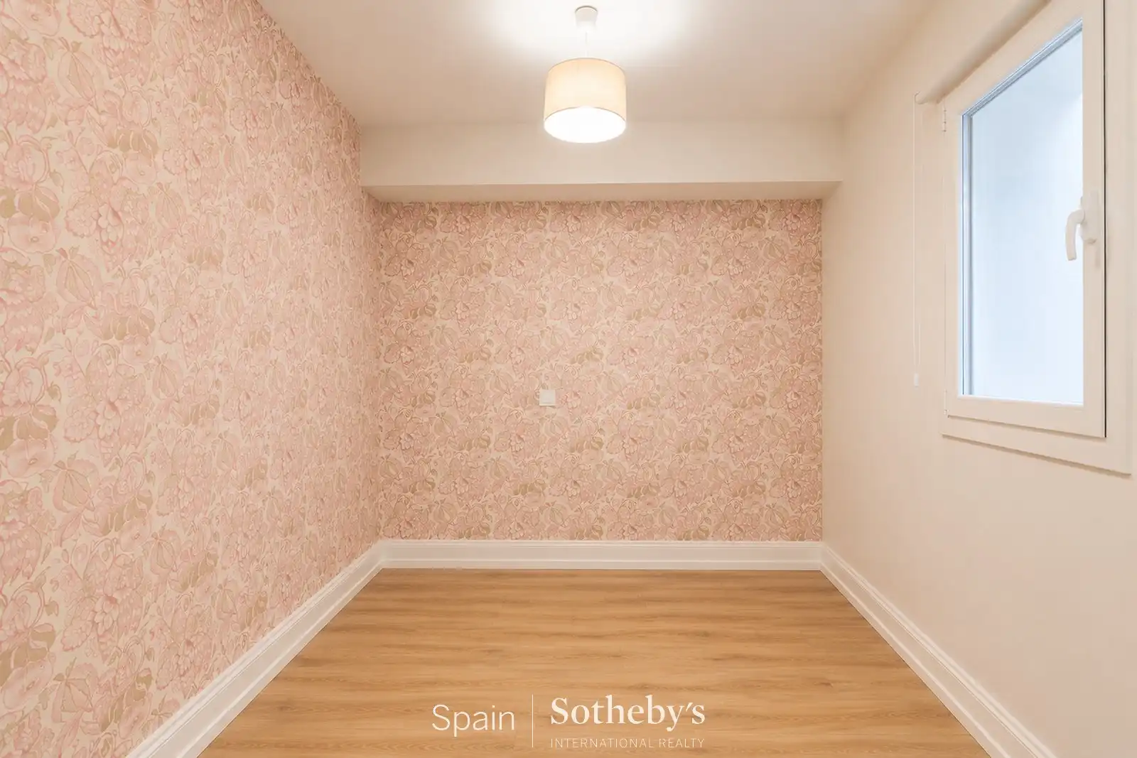 Apartments for rent in Madrid  with Air Conditioner, Heating and Terrace