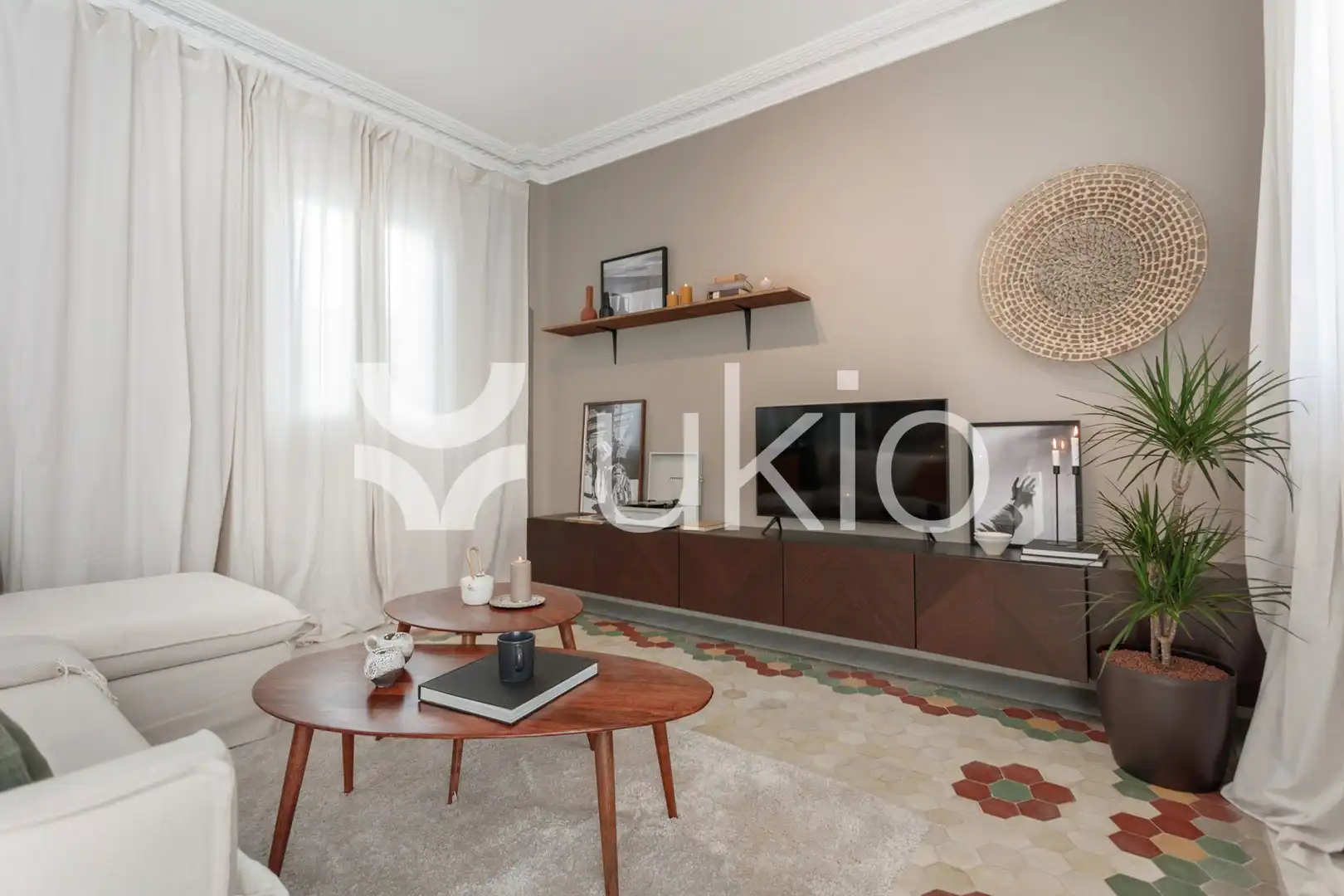 Sala de estar de Apartamento de alquiler en Madrid con Aire acondicionado, Terraza y Amueblado