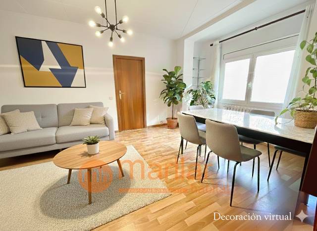 Piso en Venta en Diagonal en El Poblenou