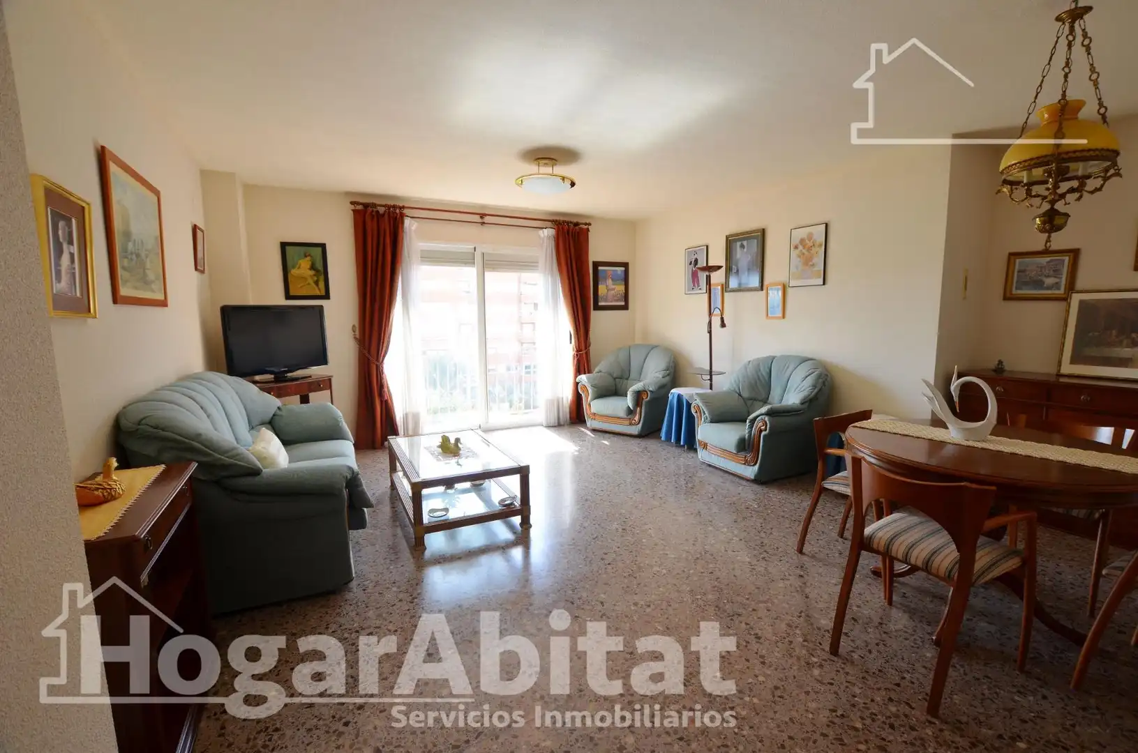 Sala d'estar de Pis en venda en Alicante / Alacant amb Calefacció, Jardí privat i Balcó