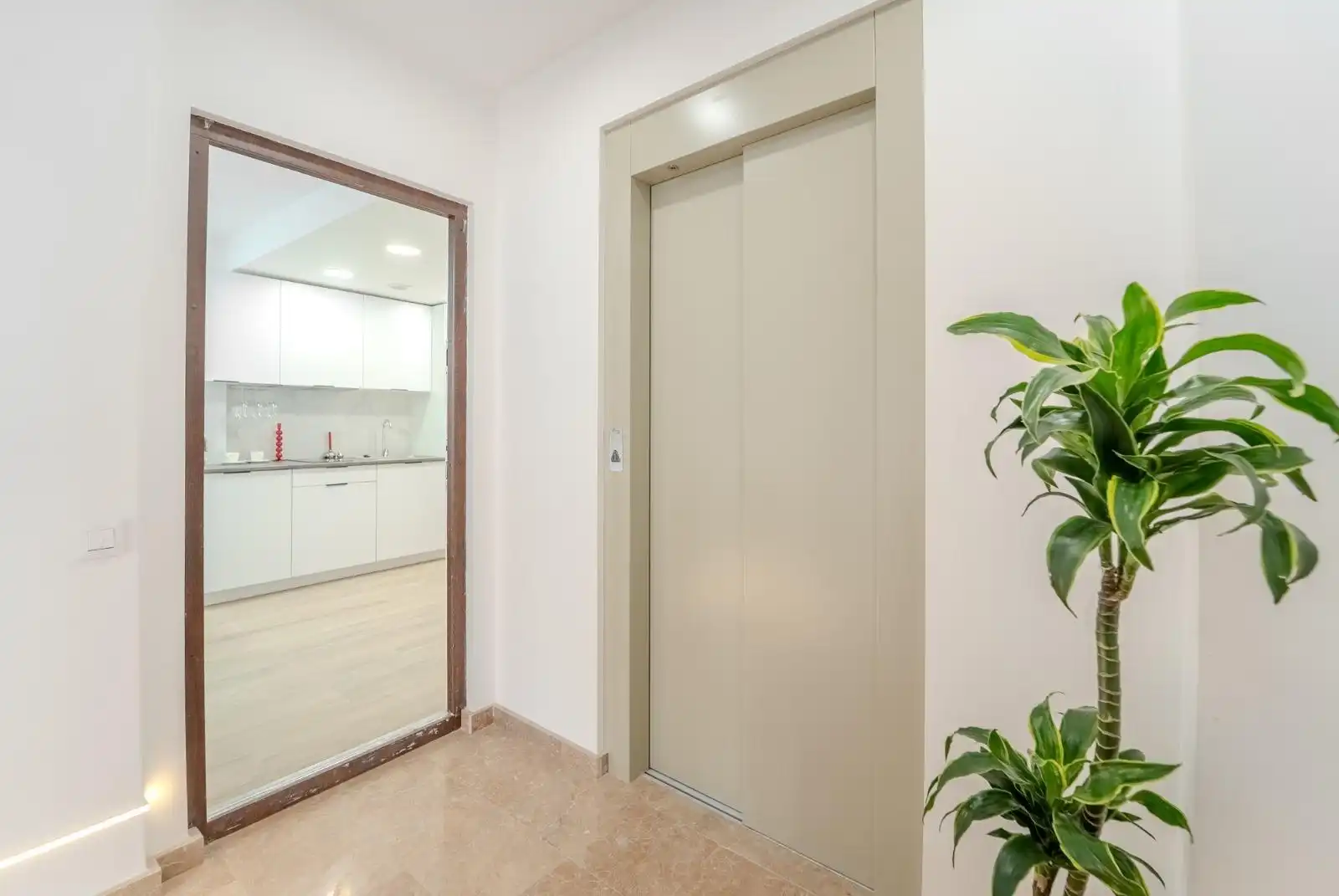 Edificio en venta en Alicante / Alacant