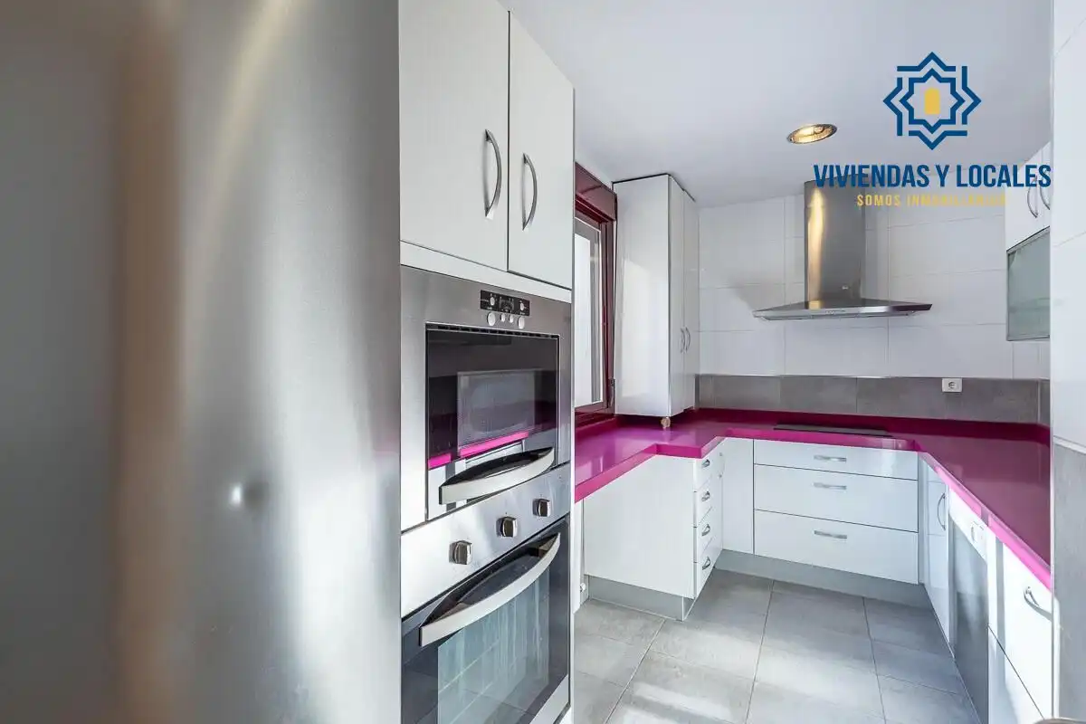 Kitchen of Duplexes for sale in Granada  with Air Conditioner, Heating and Terrace