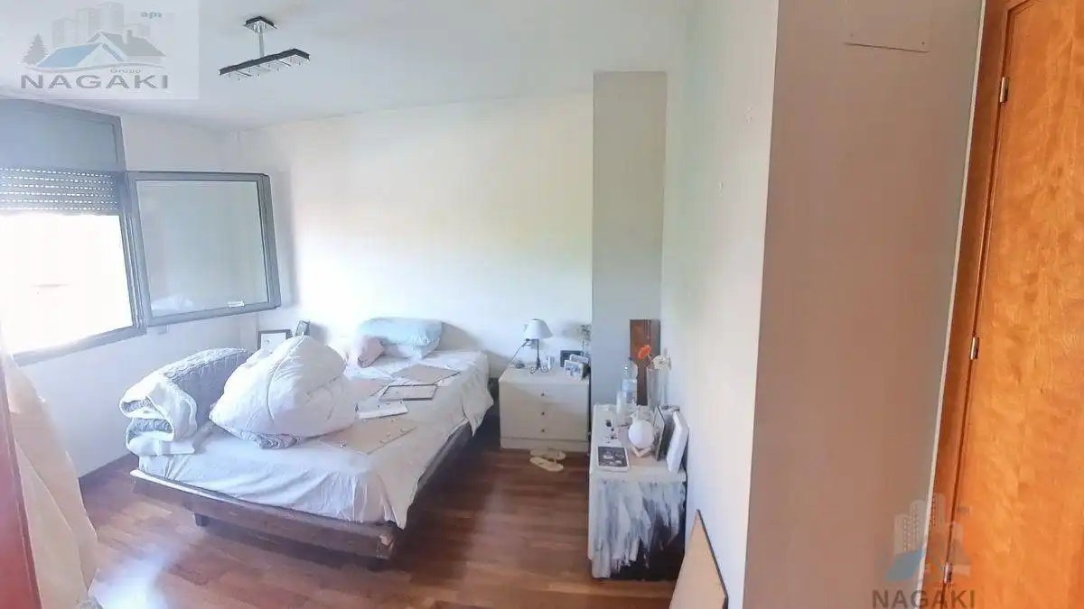 Dormitori de Casa o xalet en venda en Castellar del Vallès