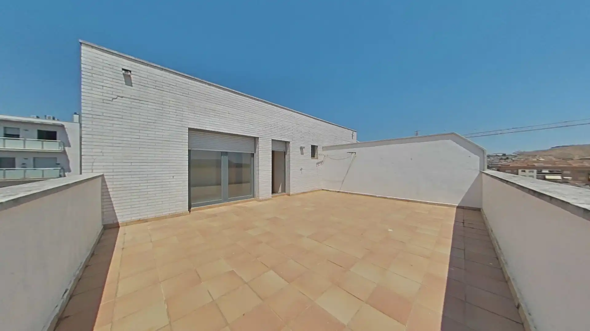 Terrace of Duplexes for sale in Fraga  with Air Conditioner, Heating and Parquet flooring