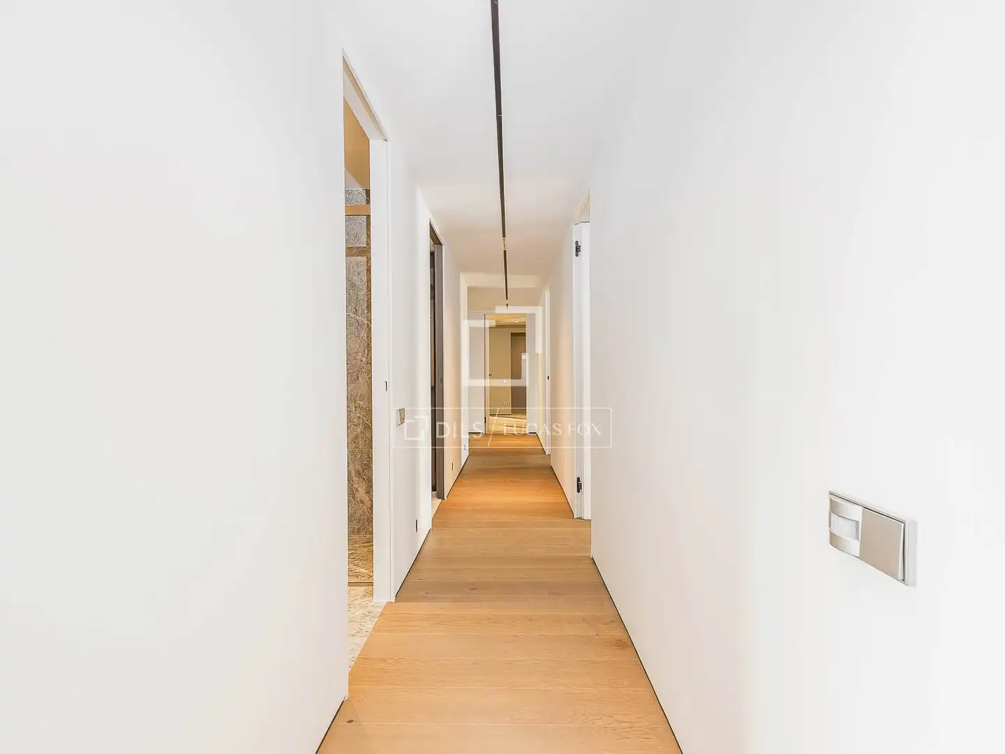 Piso en venta en Barcelona con Aire acondicionado, Calefacción y Terraza