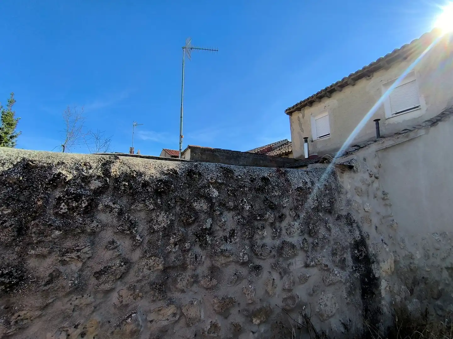 Vista exterior de Casa o chalet en venta en Ampudia, Palencia