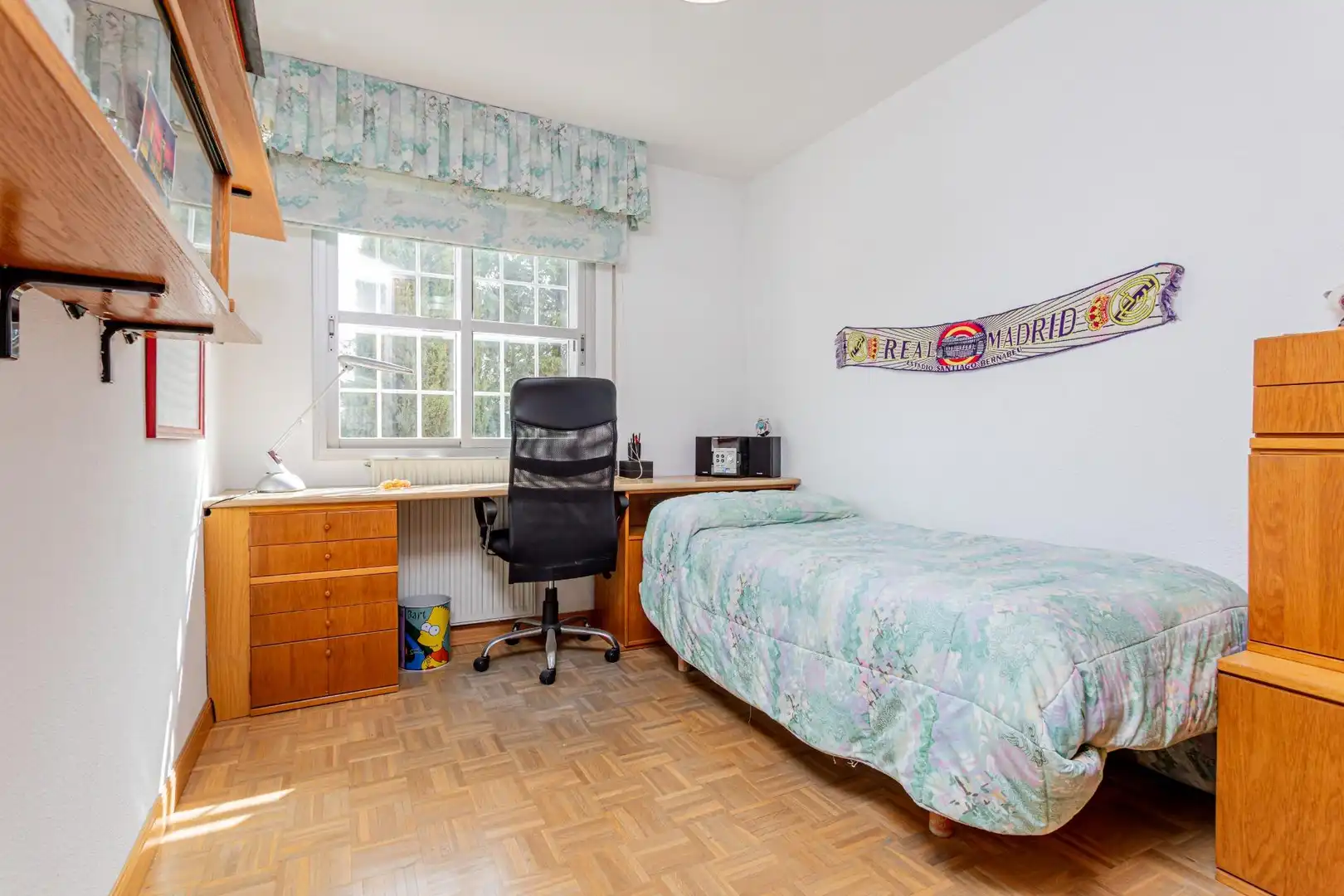 Habitación de Casa adosada en venta en Tres Cantos con Calefacción, Jardín privado y Terraza