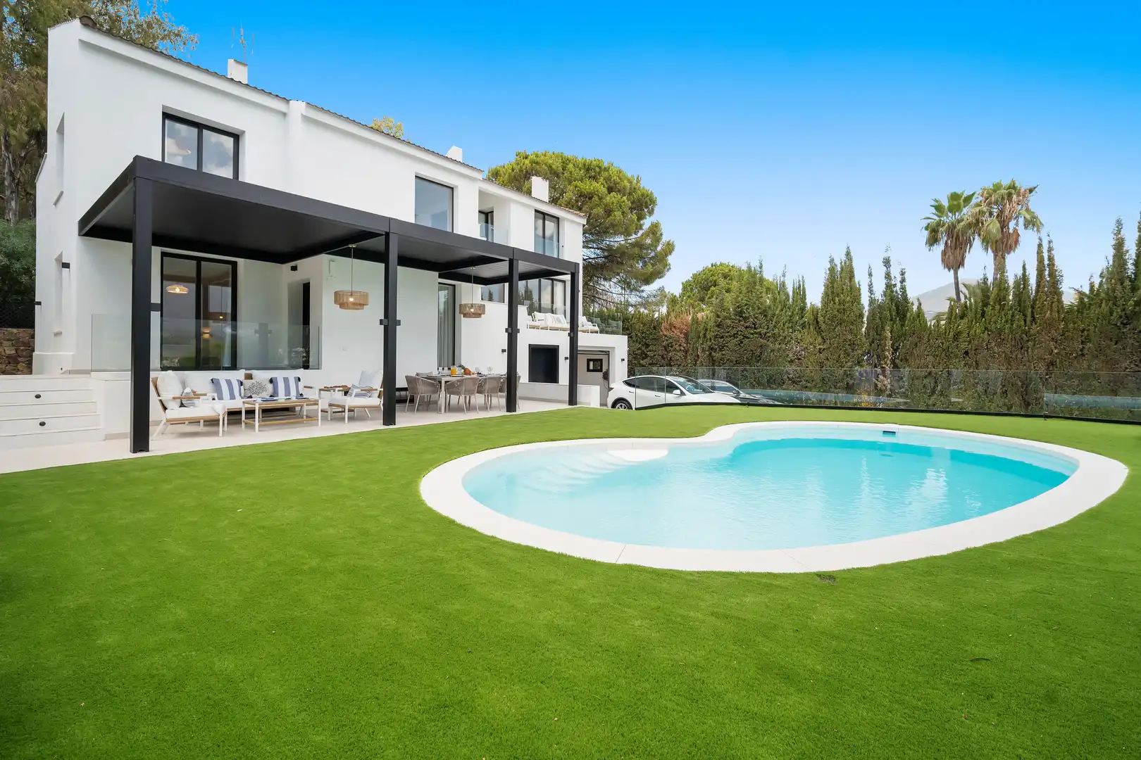 Houses for rent in Calle Alcala, Las Brisas