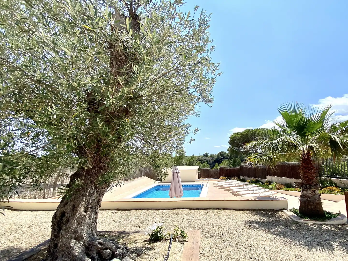 Adosado con terraza en venta en Carrer Tramontana, imagen 4