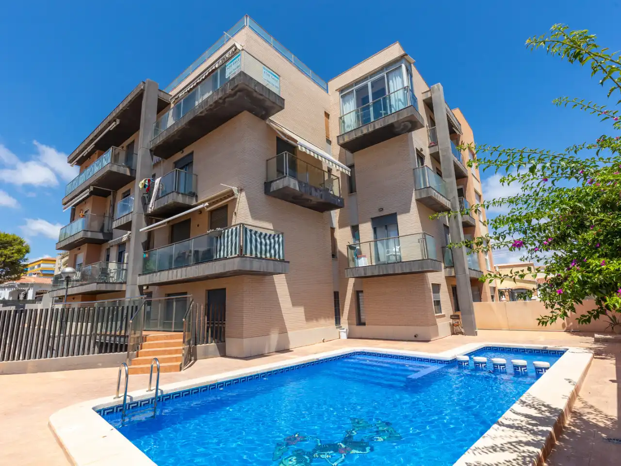 Apartament amb piscina en venda a Playa del Acequión, Náufragos y Rocío del Mar