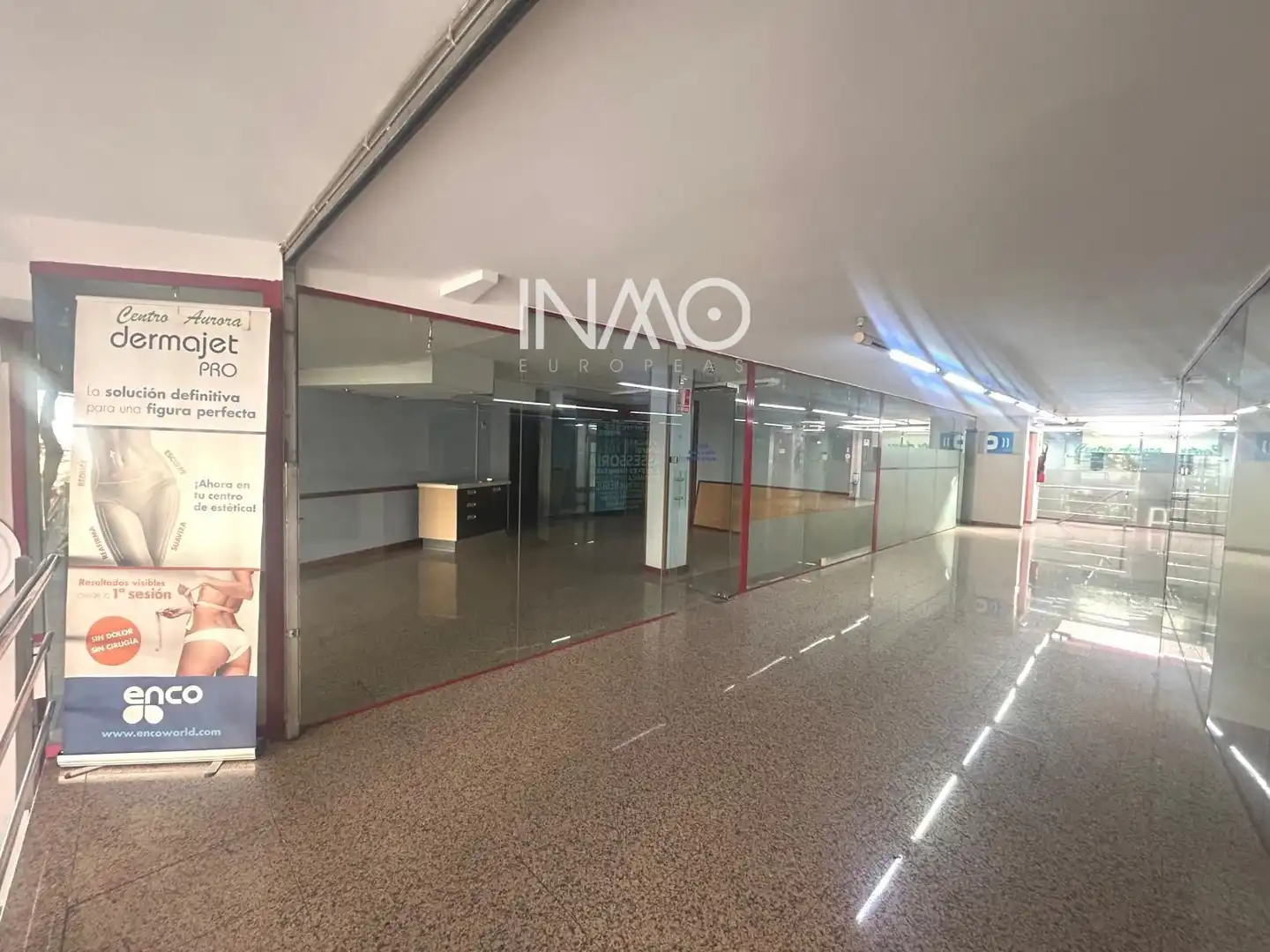 Business premises to rent in Centre