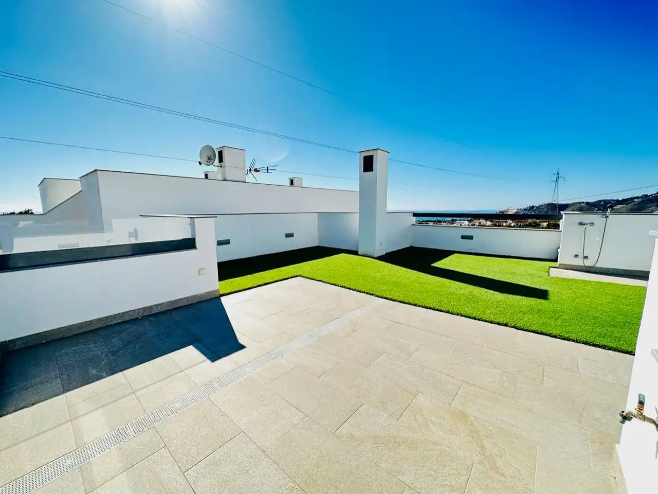 Terraza de Casa o chalet en venta en Nerja con Aire acondicionado, Jardín privado y Trastero
