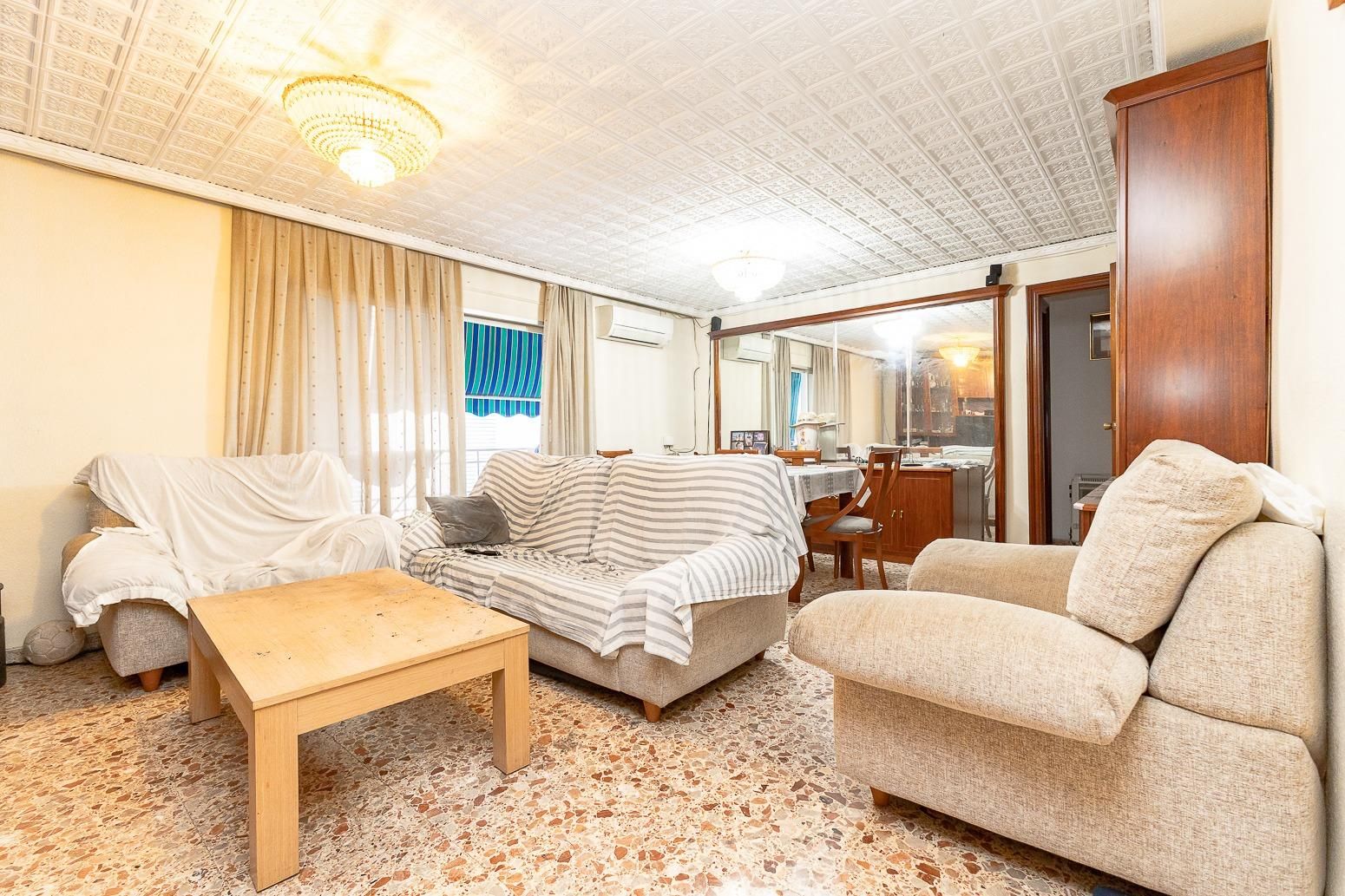 Sala d'estar de Pis en venda en Burjassot amb Balcó