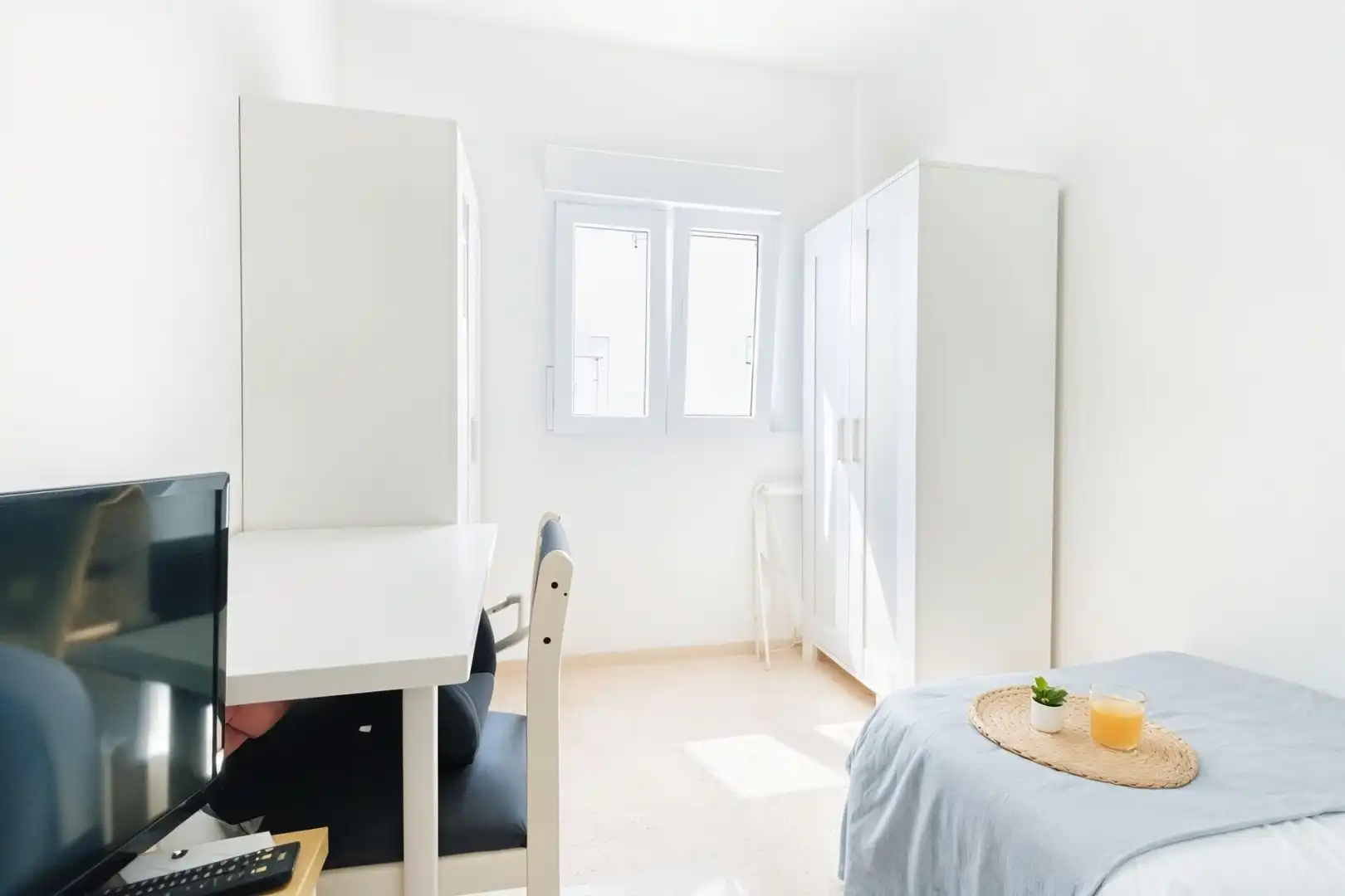 Habitación de Piso en venta en Valencia con Aire acondicionado, Trastero y Balcón
