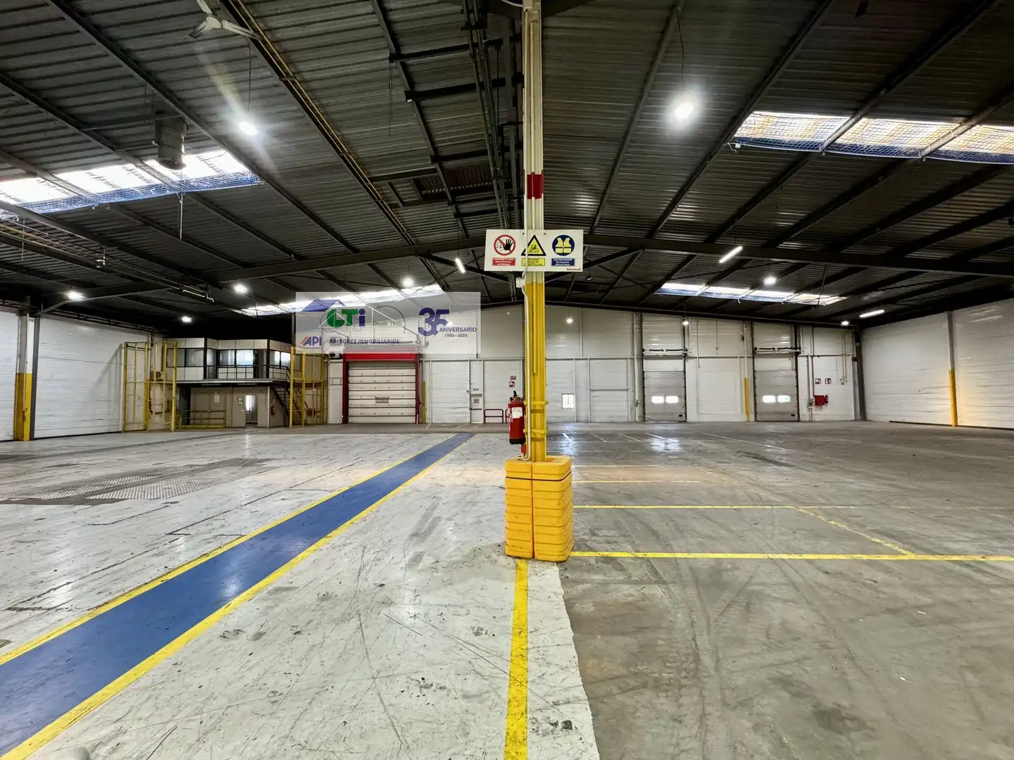 Parking de Nave industrial de alquiler en Pedrola