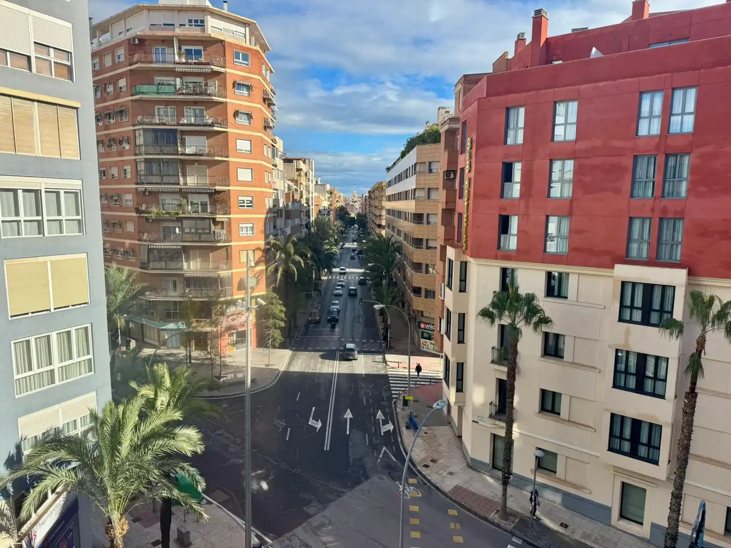 Vista exterior de Piso de alquiler en Alicante / Alacant con Calefacción y Amueblado